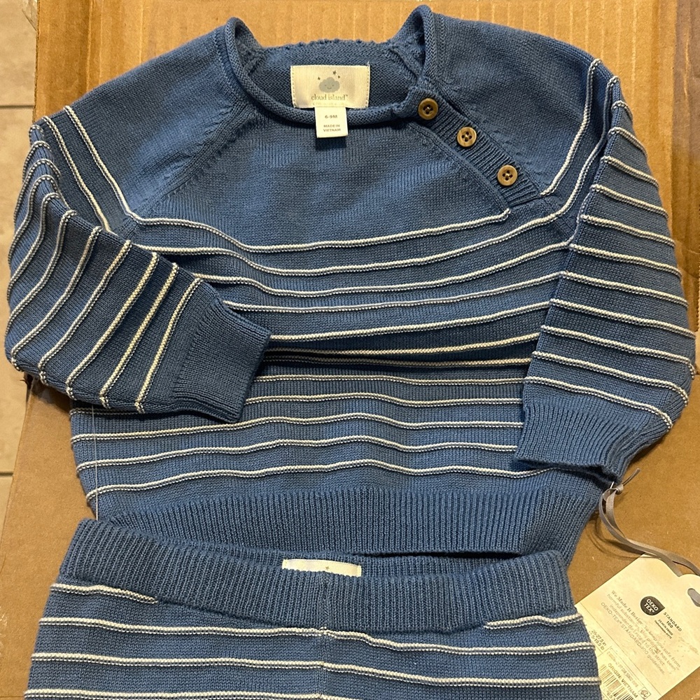 cloud island Blue Stripe Knit Crewneck Matching Set